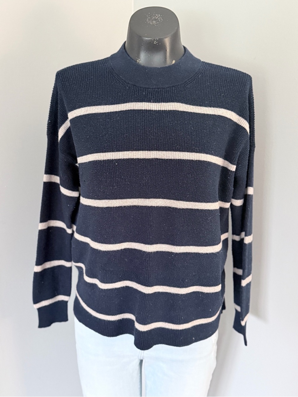 American Eagle | Size S | Women’s Navy Stripe Crewneck Sweater